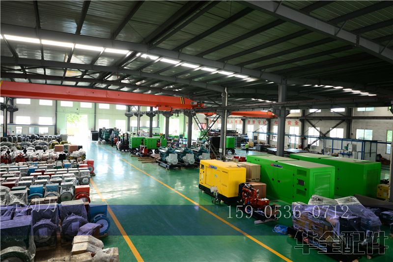 華全柴油發(fā)電機(jī)配件組裝區(qū)