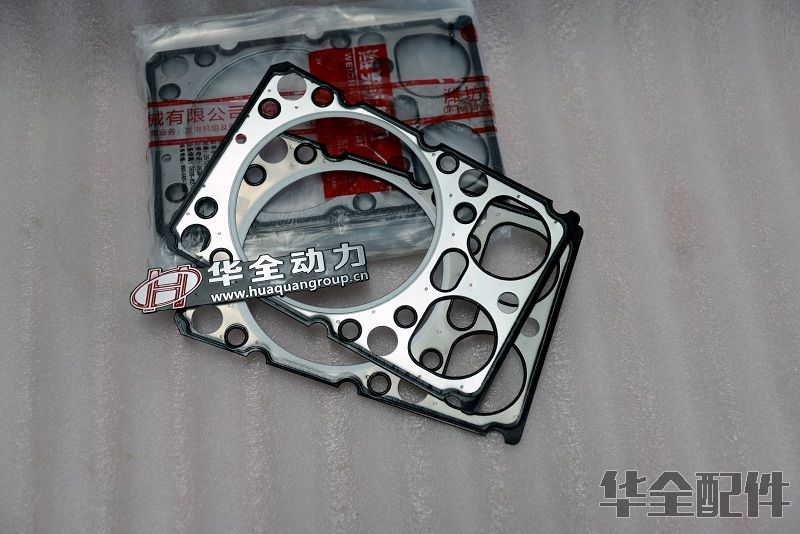 當(dāng)出現(xiàn)滲水現(xiàn)象的時候你要注意柴油發(fā)電機配件氣缸蓋裂了