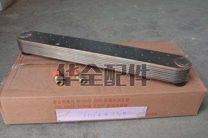 濰坊柴油機主機配件R6105機油冷卻器